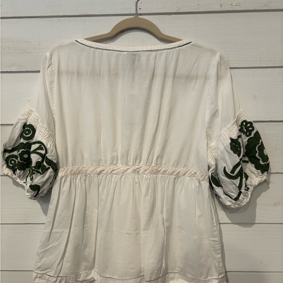 Anthropology Lithe White and Green 3/4 Sleeve Tie Front Blouse - Picture 11 of 13